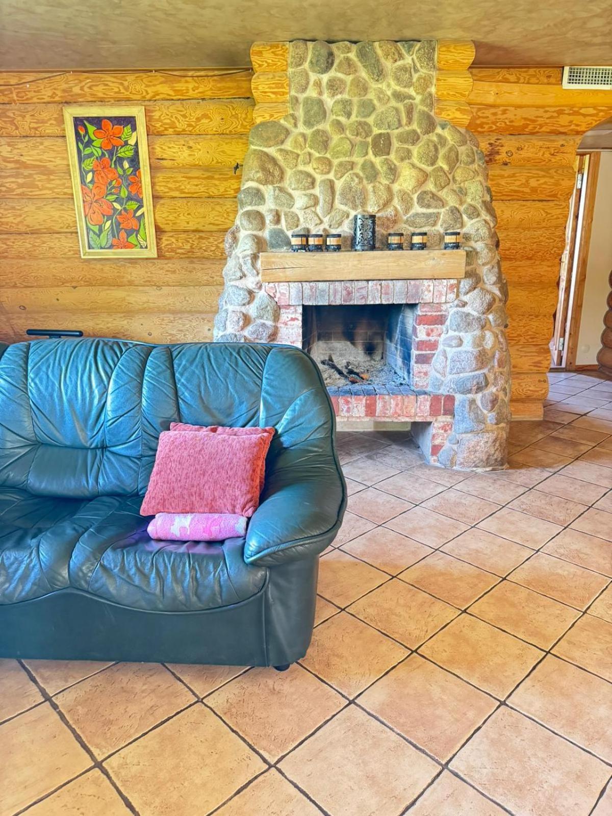 Vonadzini Hotel Stameriena Luaran gambar