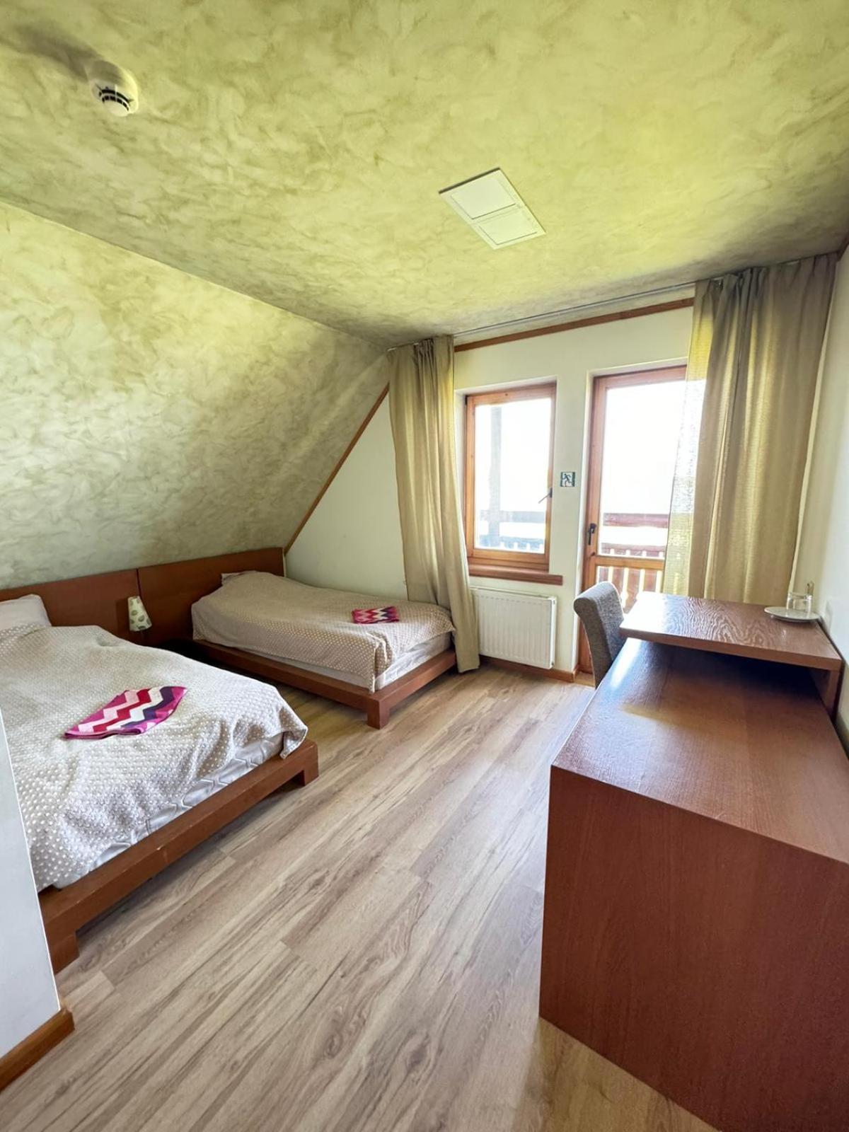 Vonadzini Hotel Stameriena Luaran gambar