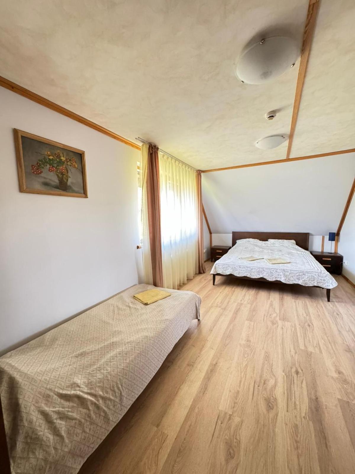 Vonadzini Hotel Stameriena Luaran gambar